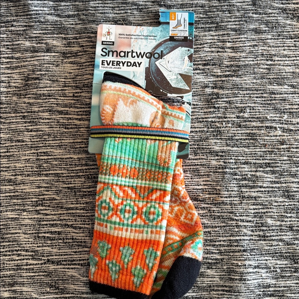 NWT UNISEX Smartwool everyday socks, large, orange  pattern